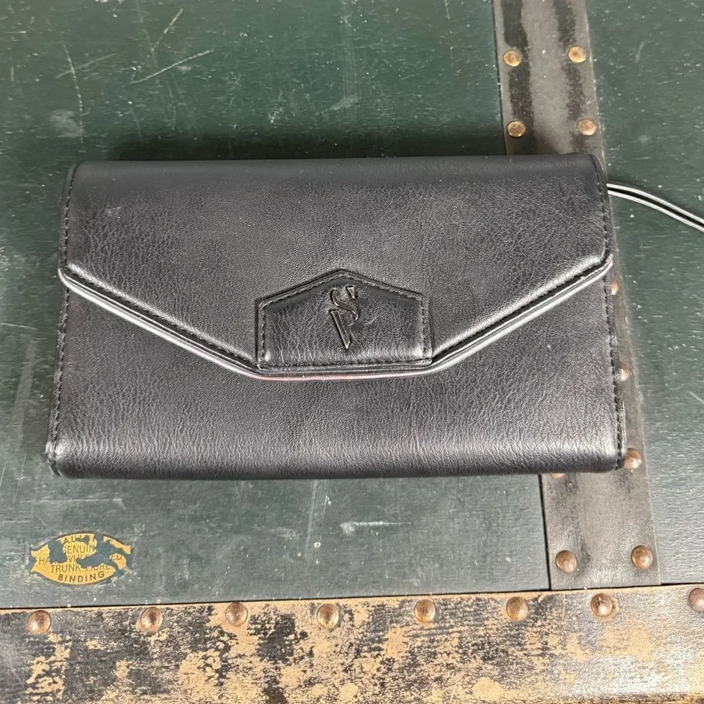 Simply Vera Wang Large Gray Leather Bifold Wallet Clutch Pouch
